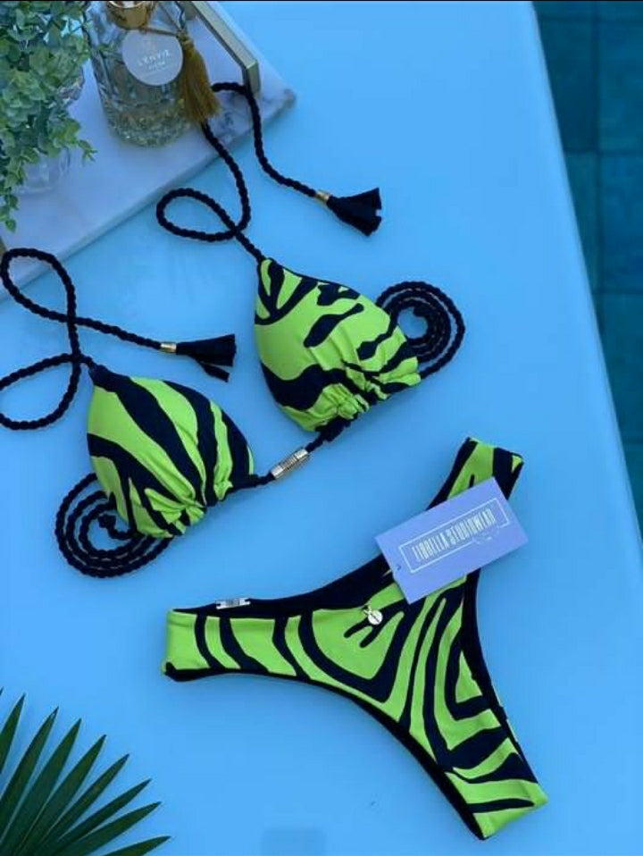 Caméia zebra eletric